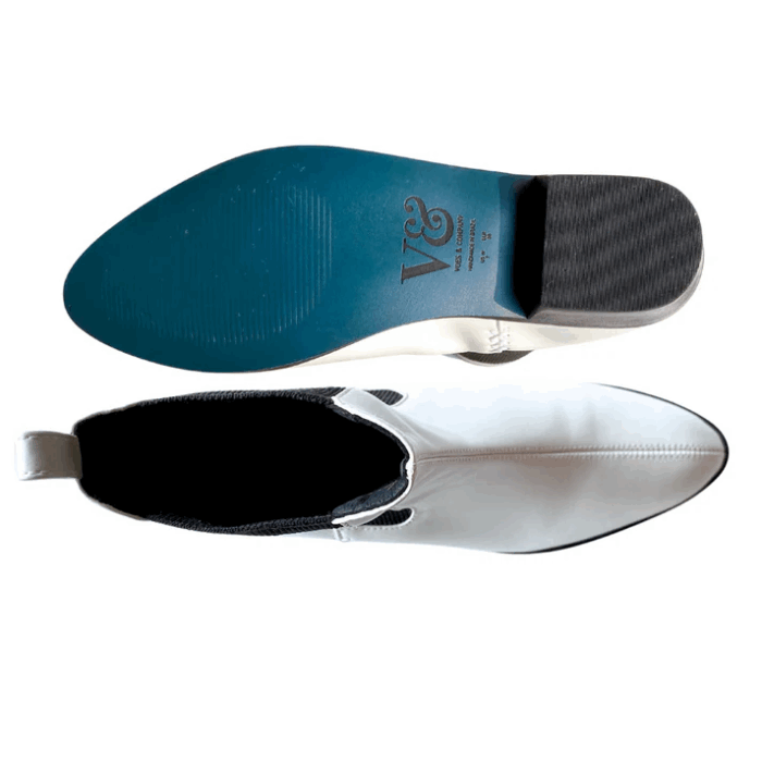 Voes & Co Harlow Chelsea Boots - White - Image 2